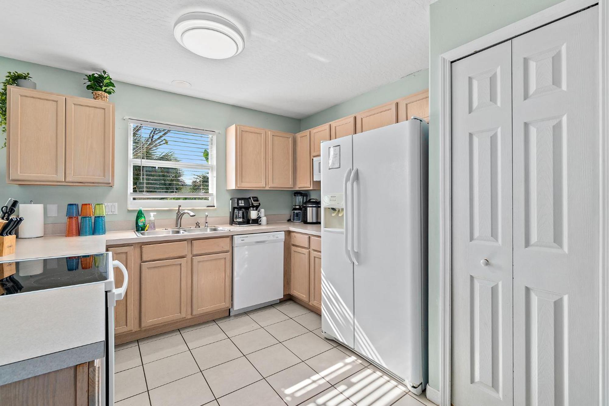Surfside Paradise Retreat - 3Br And 2Ba Duplex, Grill, Dog Friendly - Close To The Beach! Melbourne Exteriér fotografie
