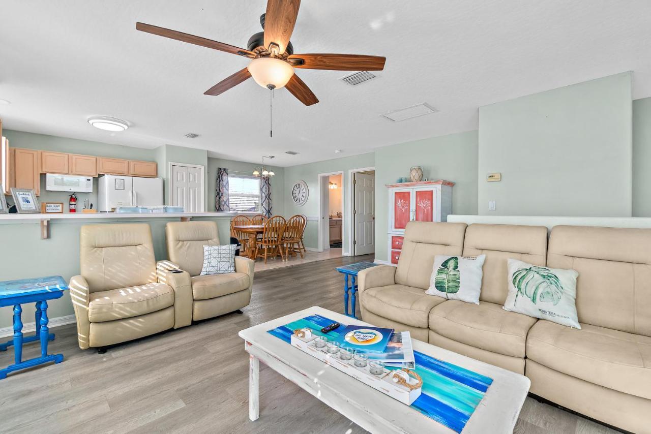 Surfside Paradise Retreat - 3Br And 2Ba Duplex, Grill, Dog Friendly - Close To The Beach! Melbourne Exteriér fotografie